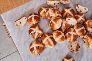 Hot Cross Buns
