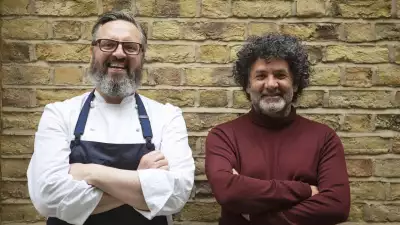 Jonny Lake and Isa Bal, Trivet