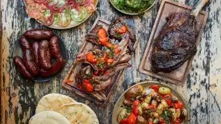 This is an image of the Mac & Wild BBQ kit in collaboration with Restaurant Kits