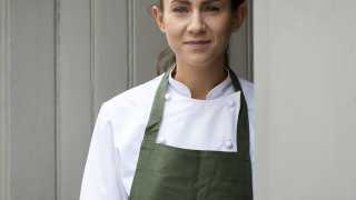 This is a photo of Ruth Hansom, the head chef at The Princess of Shoreditch.