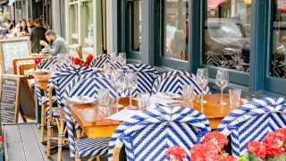 This is a colour image of the terrace at Cin Cin, Fitzrovia