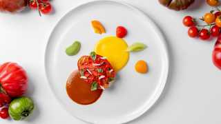 This is an image of a tomato dish at Mauro Colagreco