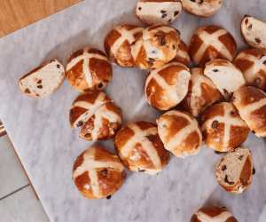 Hot Cross Buns